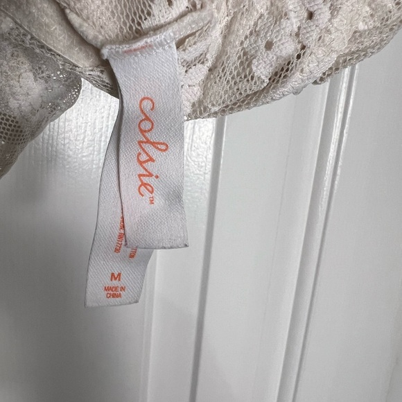 Lace Bralette - Picture 2 of 3